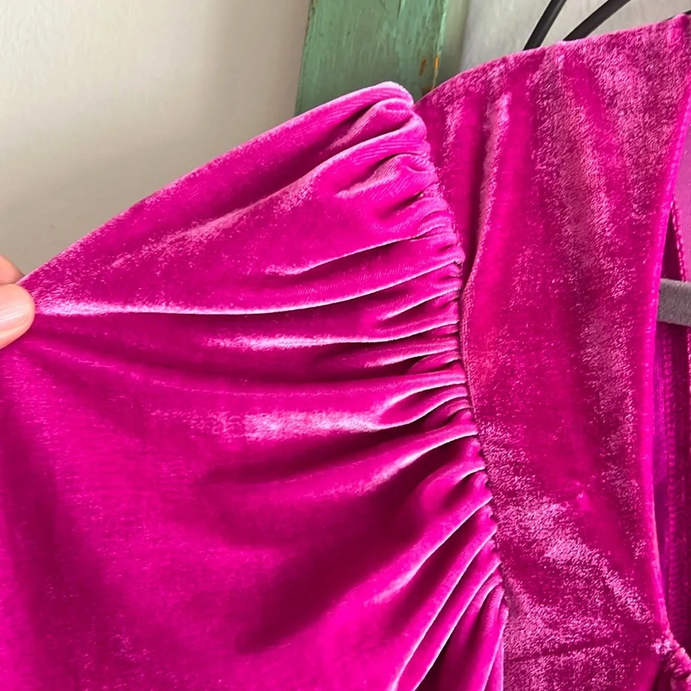 💗💗💗 FREE PEOPLE HOLD ME TOP SIZE LARGE NWOT PINK VELVET 💗💗💗 - Picture 5 of 11